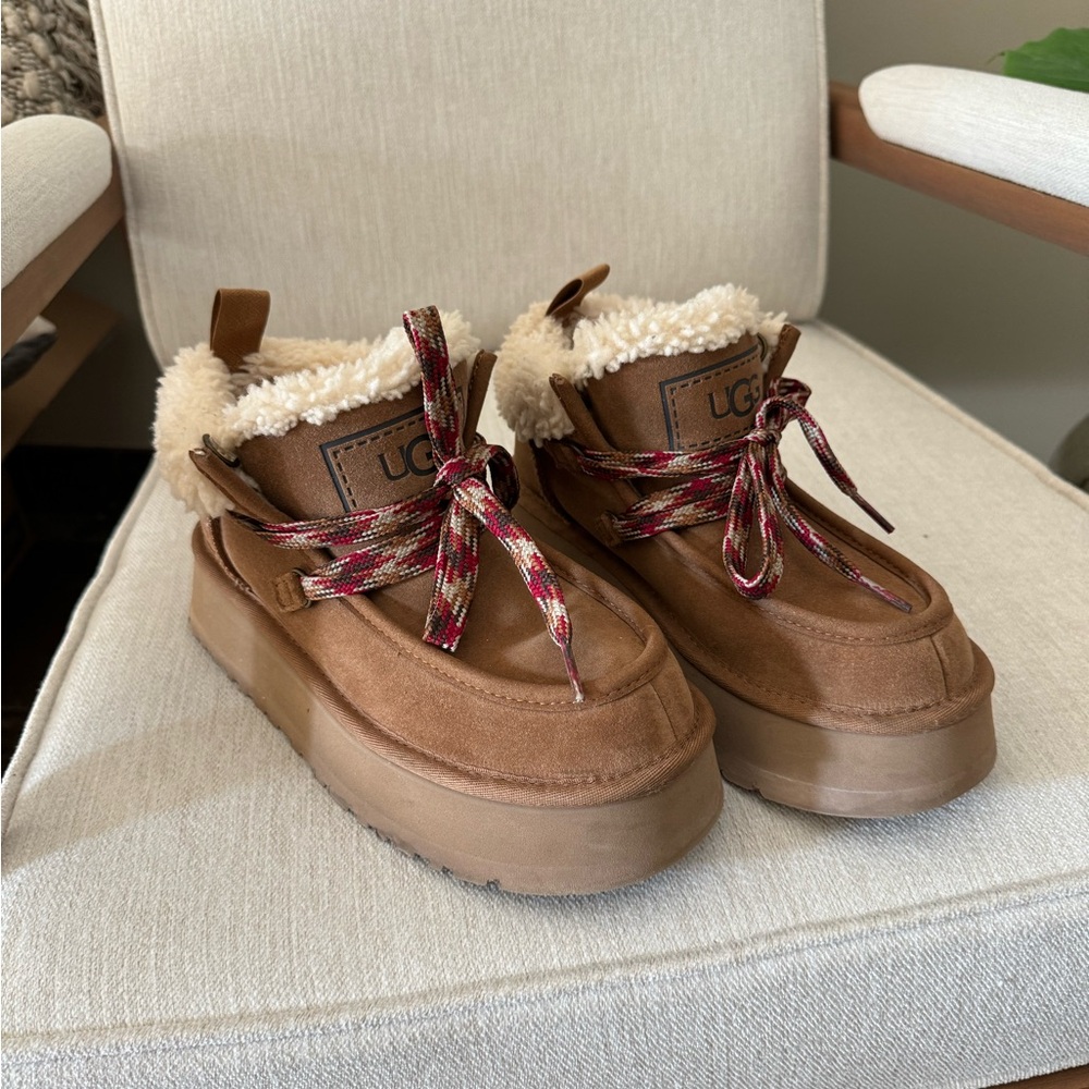 UGG Funkarra Cabin Cuff Brown Platform Boots with Red Laces
